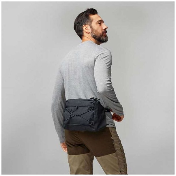 Fjällräven Kajka 65 S/M Coal Black