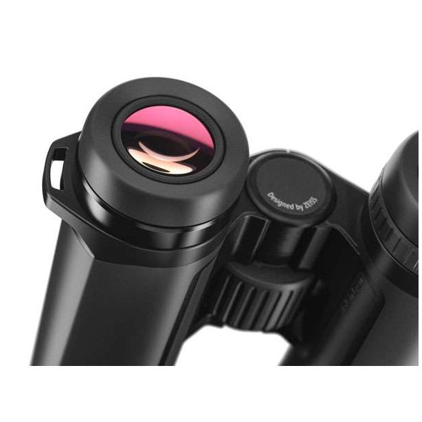 Zeiss Victory SFL 8x30 Hndkikkert